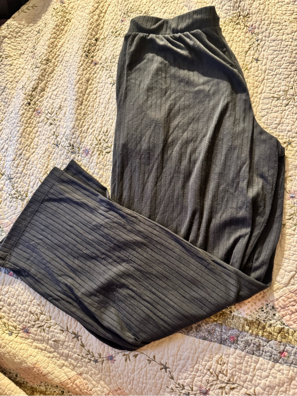 Women’s gray Ribbed Knit Pants for lounging